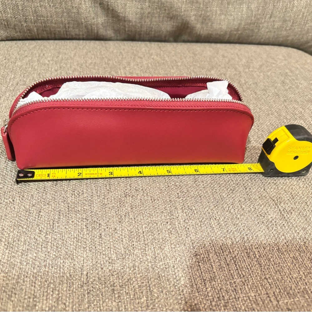💄 Bally Makeup Travel Bag with Gift Box (Burgundy) - Picture 6 of 9